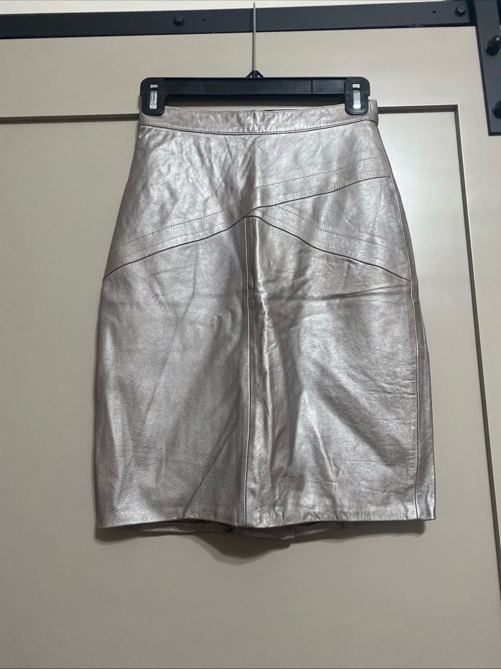 Vintage 80’s Suzelle Silver Metallic Leather Pencil Skirt